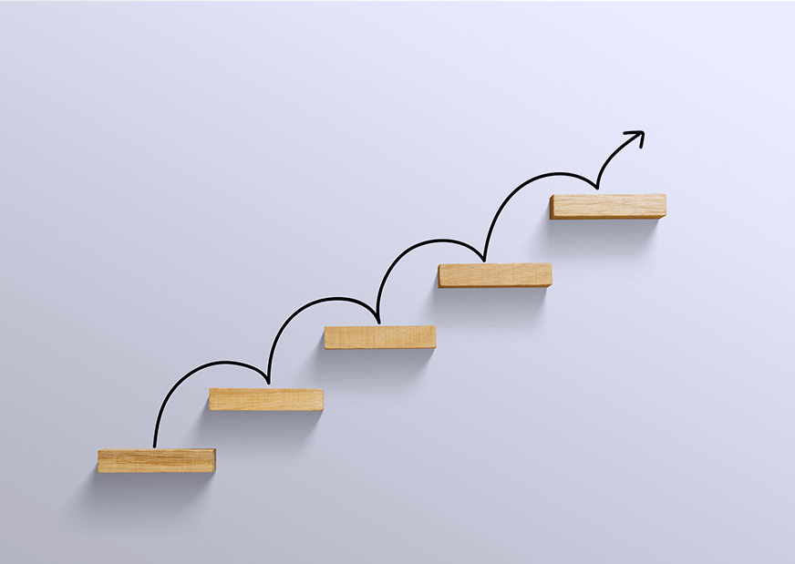 Incorporar equipos especializados en software para ofrecer mejores soluciones